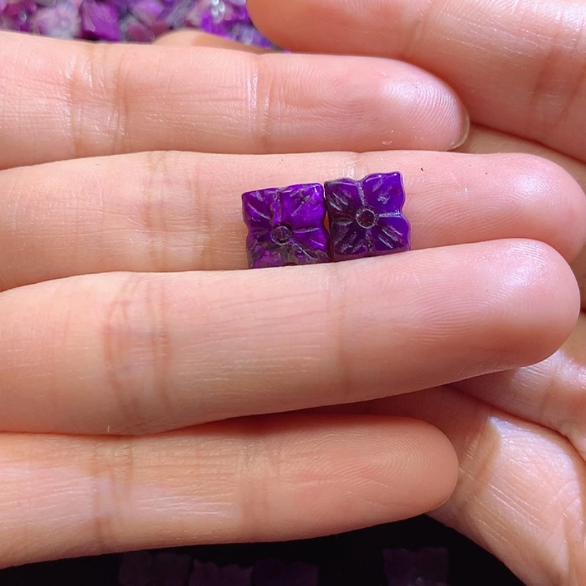 【闪购商品】苏纪石（舒俱来）耳钉银S925镶嵌达*拳