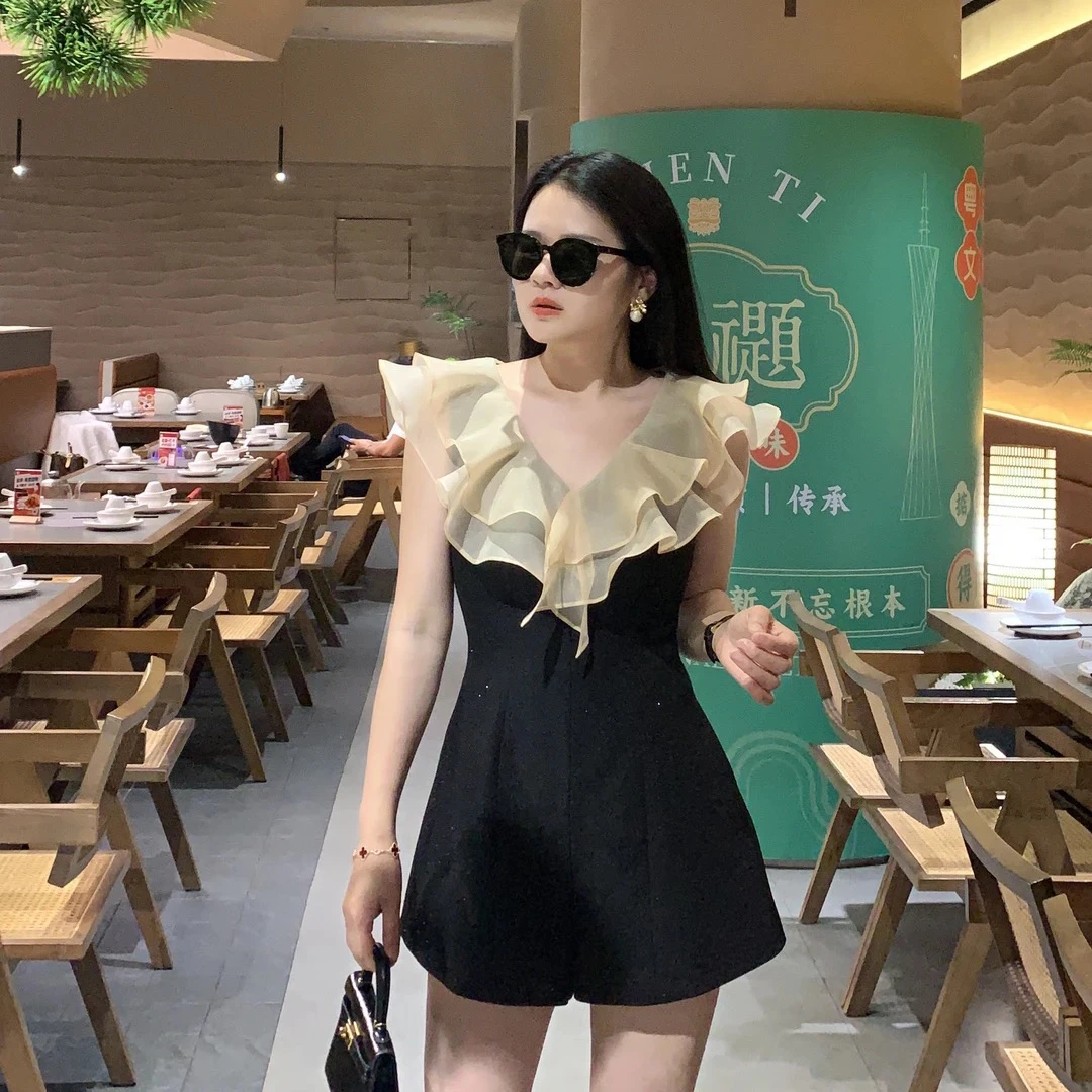 魅鹊 51128 泰版小水风荷叶边烫钻夏季高腰显瘦连体短裤