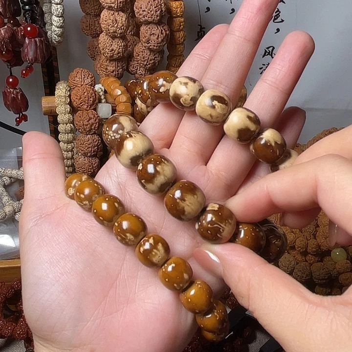 吊坠金刚菩提紫金鼠