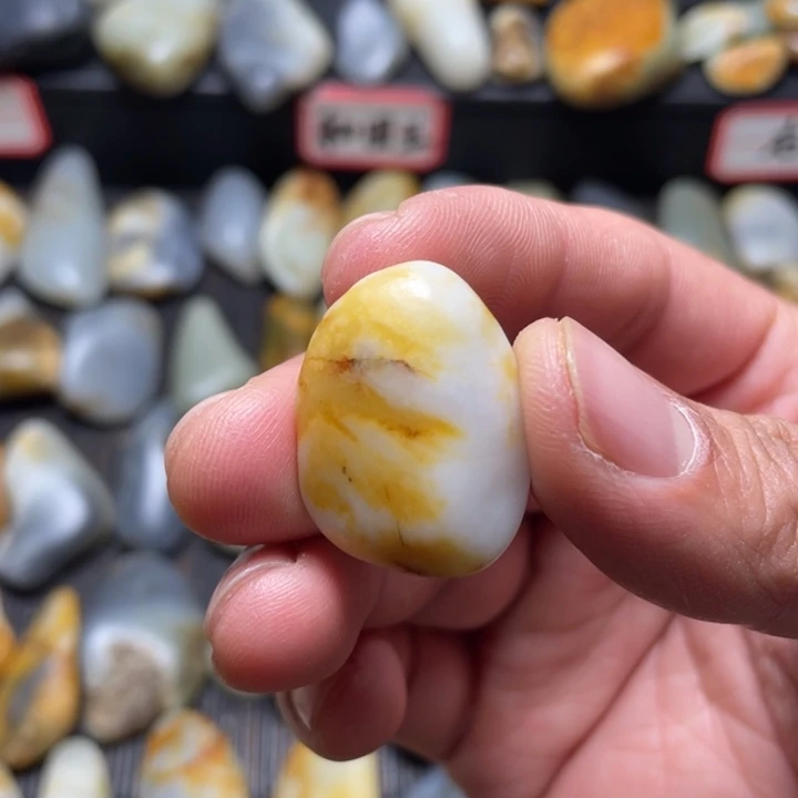 和田玉未镶嵌挂件3