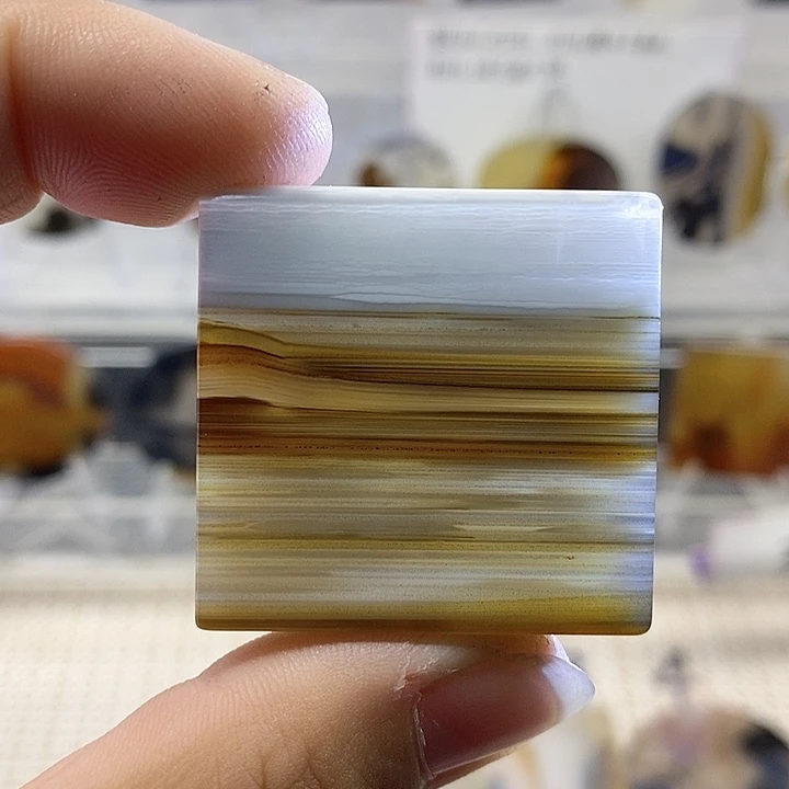 未镶嵌颈饰玛瑙/玉髓