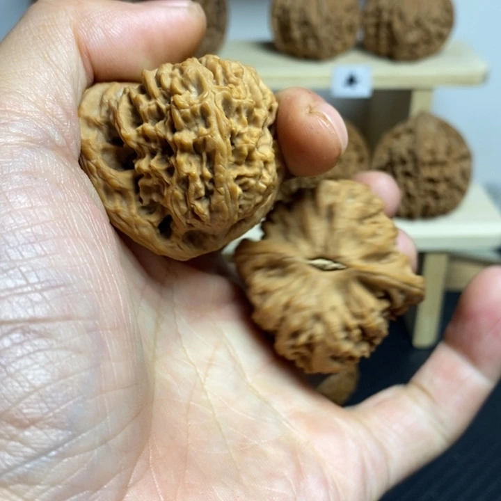 大***形核桃43尺寸南疆一对