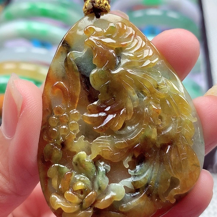 颈饰未镶嵌翡翠翡翠