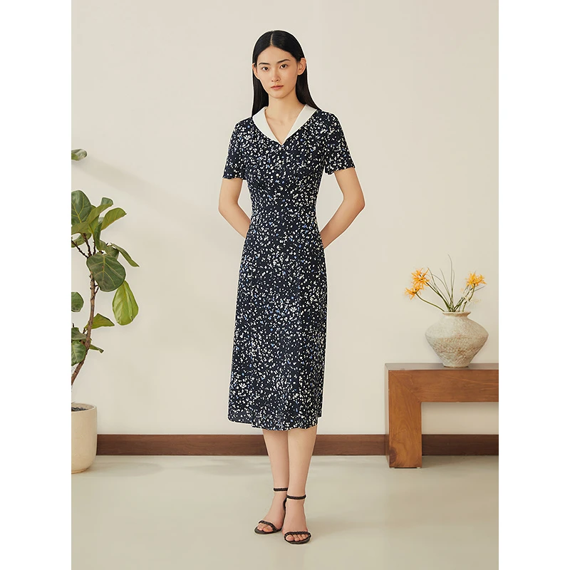 YINER音儿2025夏季新款弹力撞色领繁星印花短袖连衣裙8C65205766