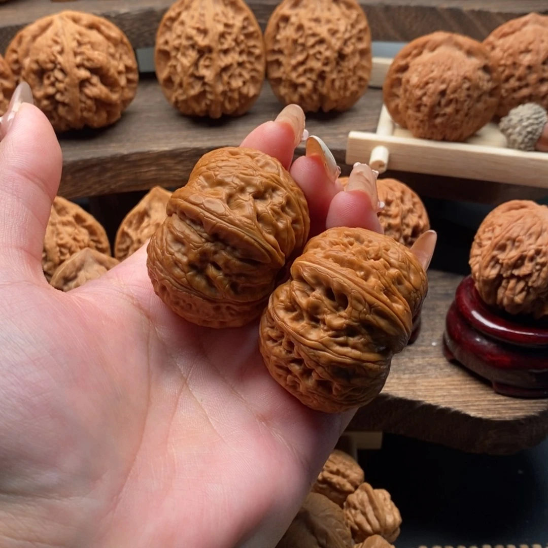 吊坠文玩核桃彬45元宝