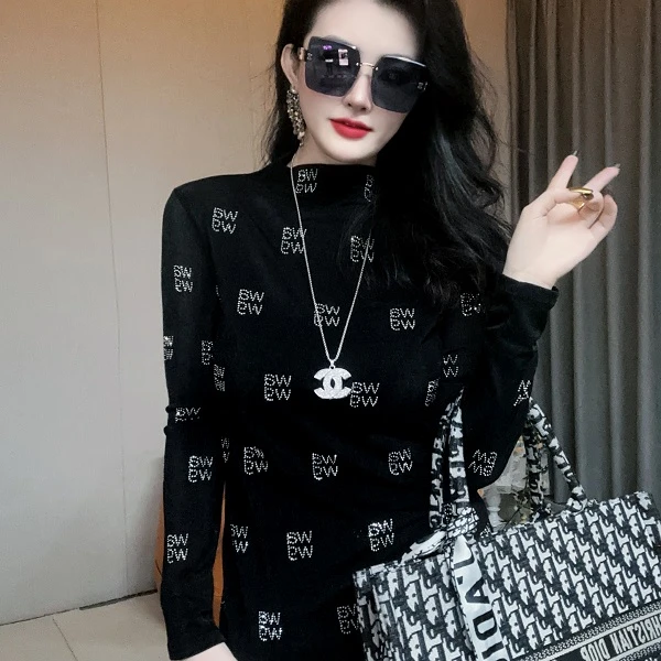 【秋冬爆款】双字母时尚半高领长袖上衣烫钻T洋气欧货显瘦打底衫