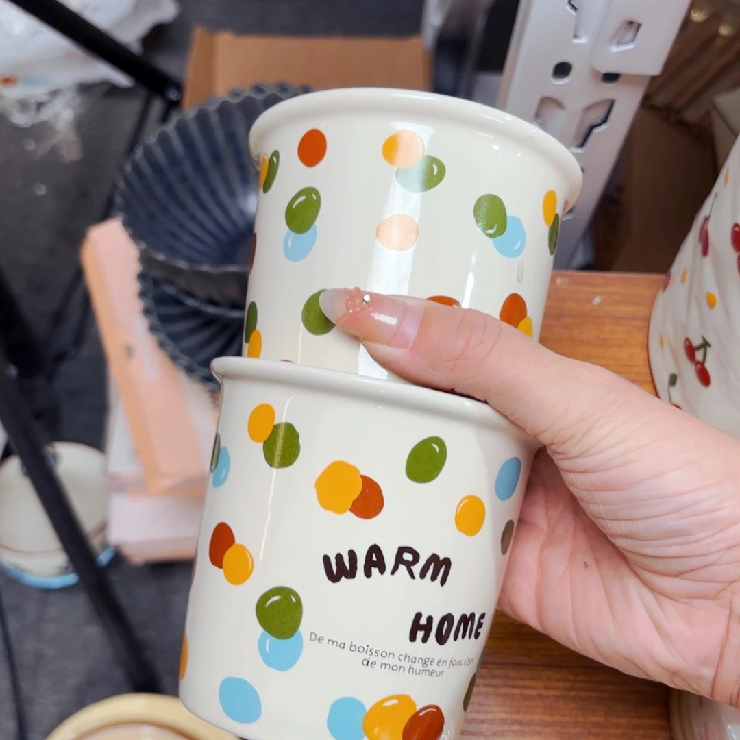 陶瓷彩色波点手握杯一对