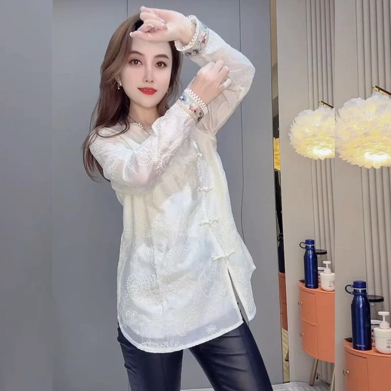 2025新款圆领花边盘扣设计中长款开叉衬衫新中式女款减龄国风上衣