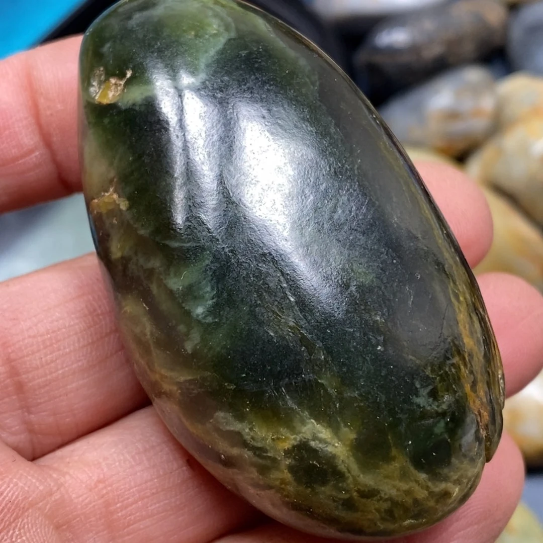 和田玉（糖玉）挂件未镶嵌