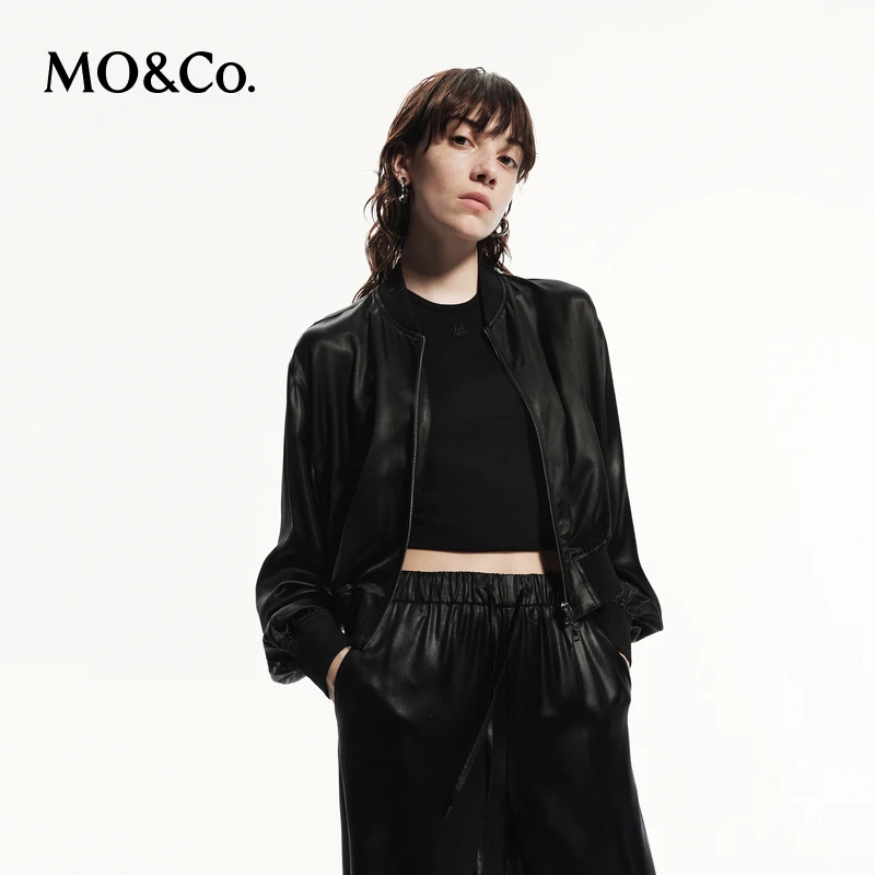 【诗语专属】MOCO秋醋酸混纺皮感短款棒球服夹克外套MBD3JKT016