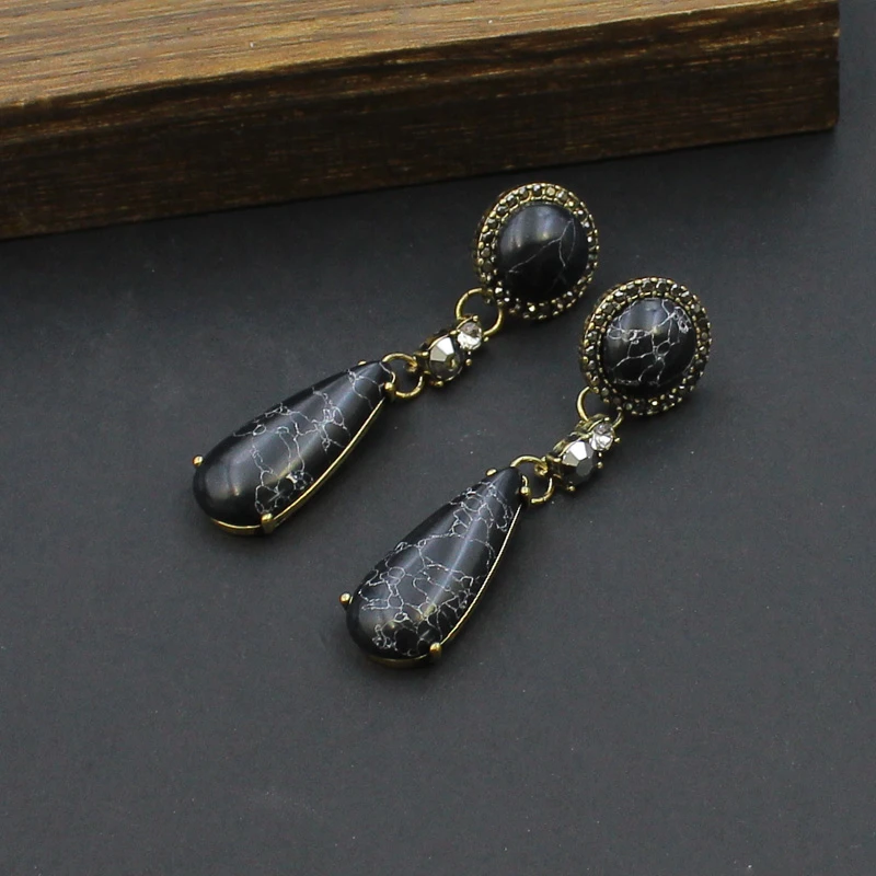 锌合金耳饰 复古轻奢水滴耳环镶钻设计长款耳坠小众优雅耳饰女387