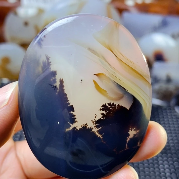 玛瑙/玉髓未镶嵌珠宝半成品