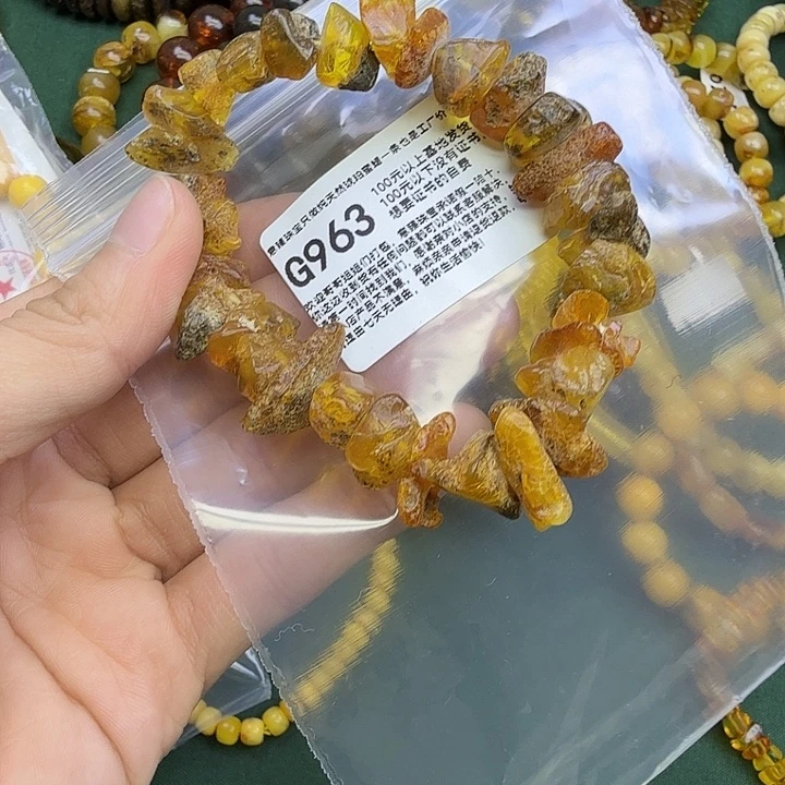 琥珀未镶嵌珠宝奇石