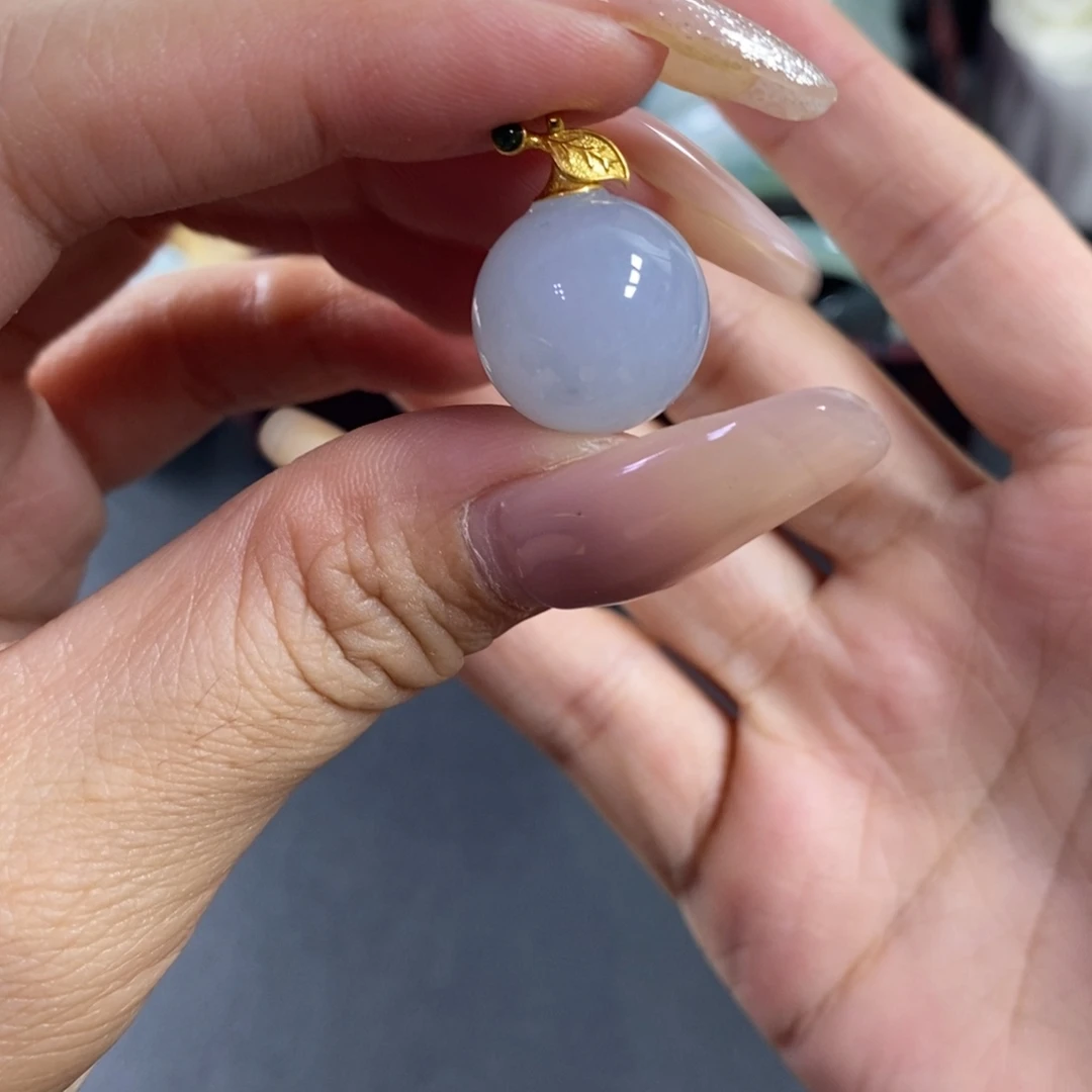 颈饰未镶嵌翡翠天然翡翠珠子