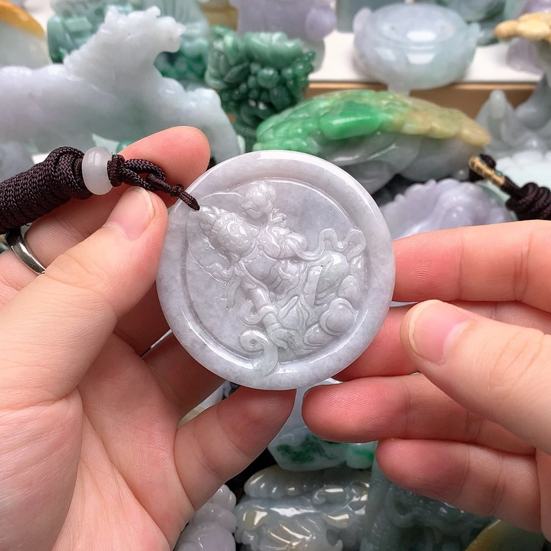 吊坠(不含链)未镶嵌翡翠