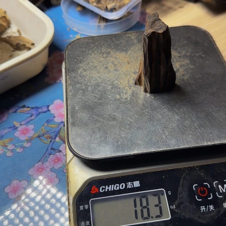 木ぃ****越南达拉干18克