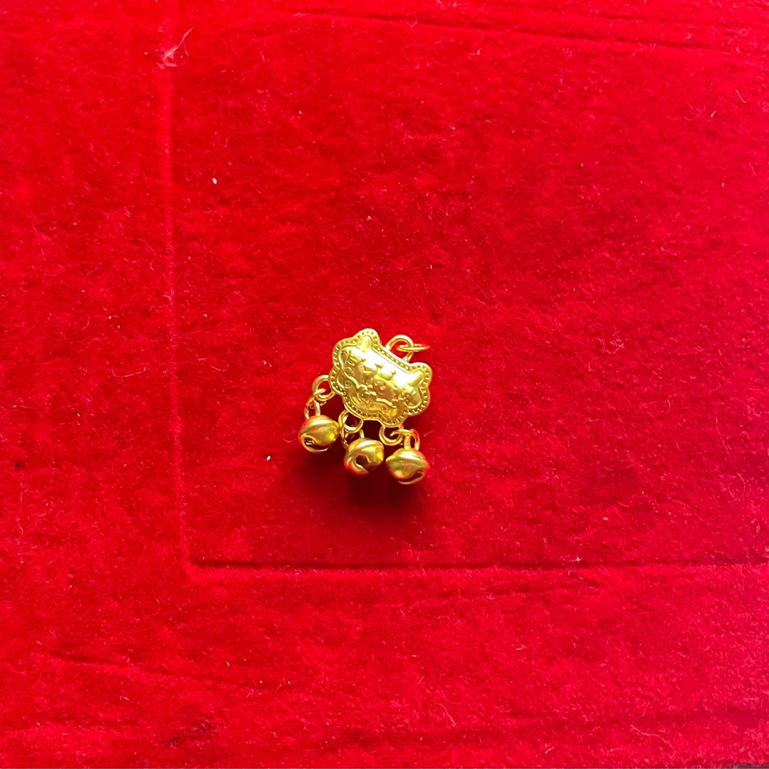 A(112）足金可爱小铃铛福锁