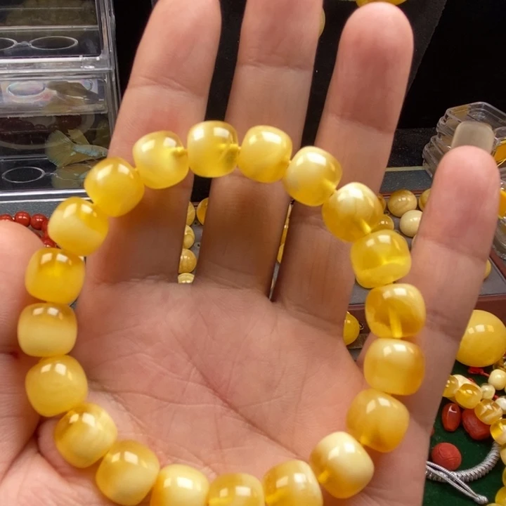 未镶嵌琥珀裸石蜜蜡