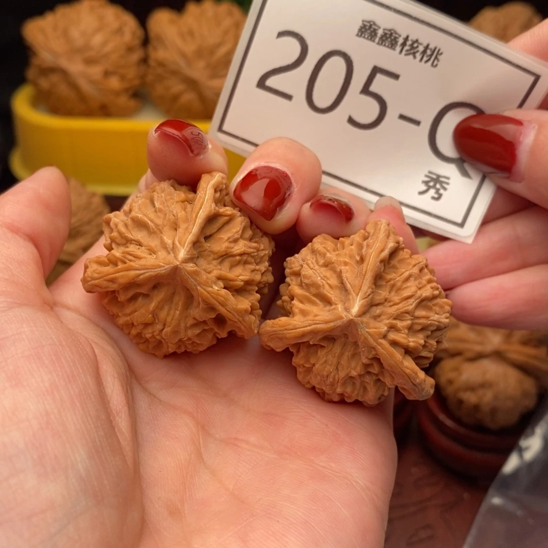 文玩核桃把件盘山奔35