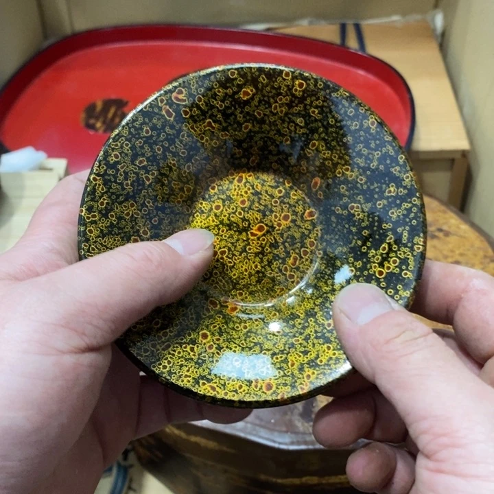 哈哈哈哈哈哈哈哈哈M****E