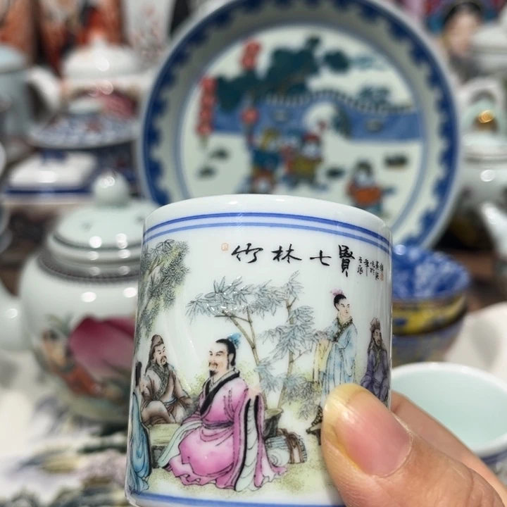 qu k k lo ju mo mo w w