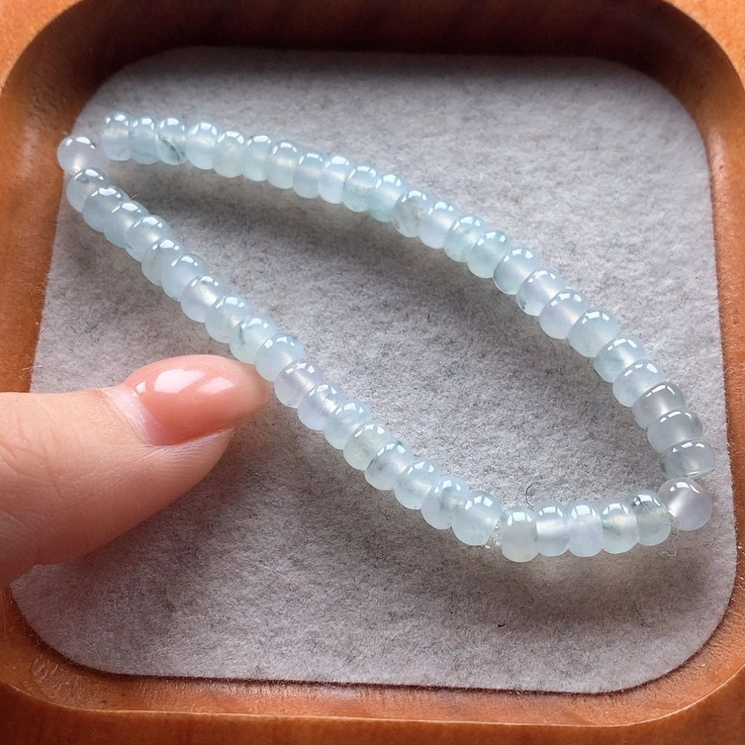 翡翠未镶嵌手串股珠5.6飘花