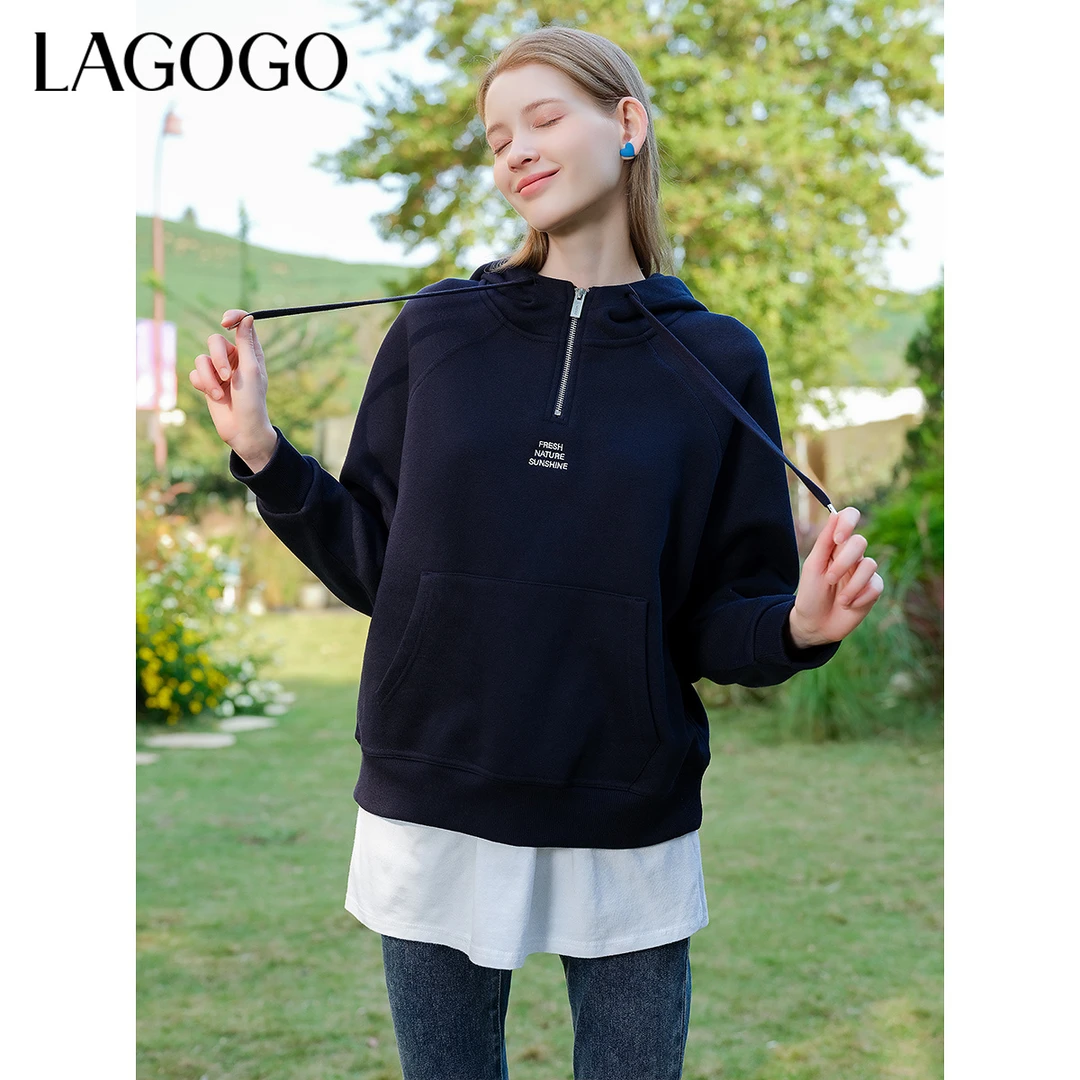 lagogo拉谷谷年新款刺绣舒适插肩袖加厚卫衣女MCEE41YC03