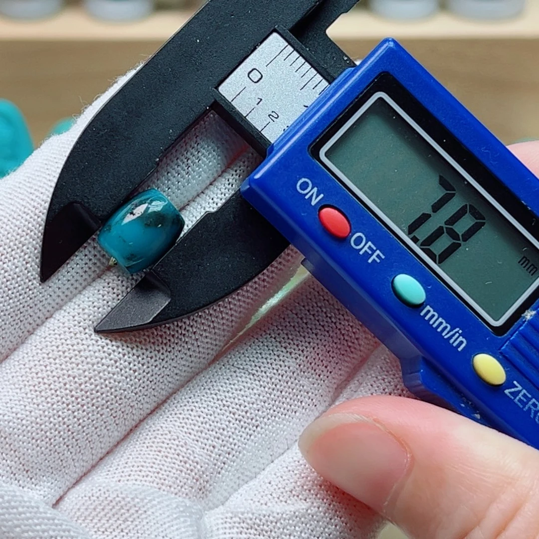 未镶嵌绿松石桶珠