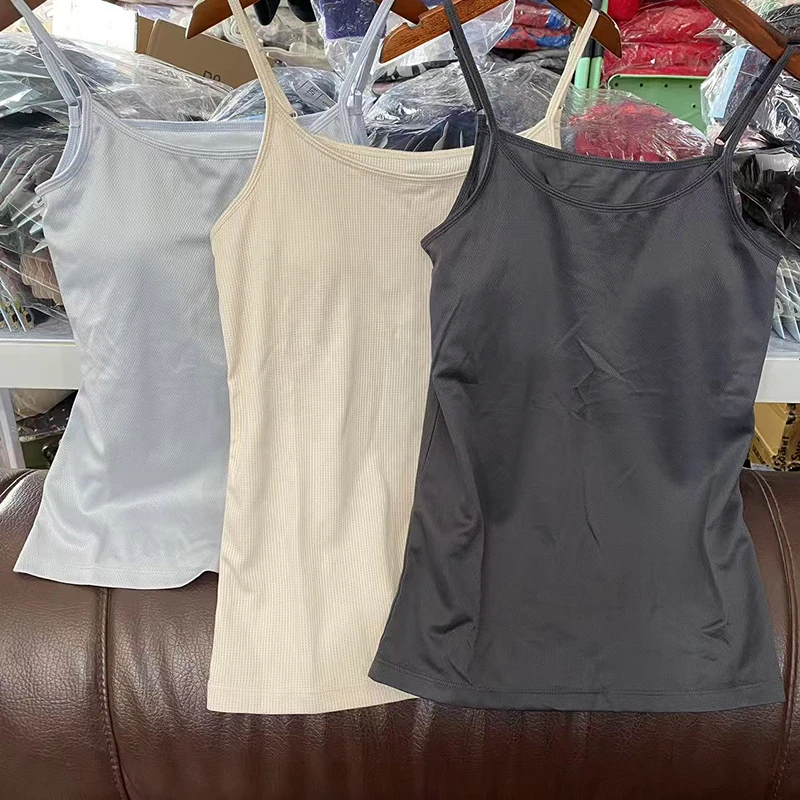 日单夏季薄款背心免穿文胸带罩杯一体吊带打底舒适百搭