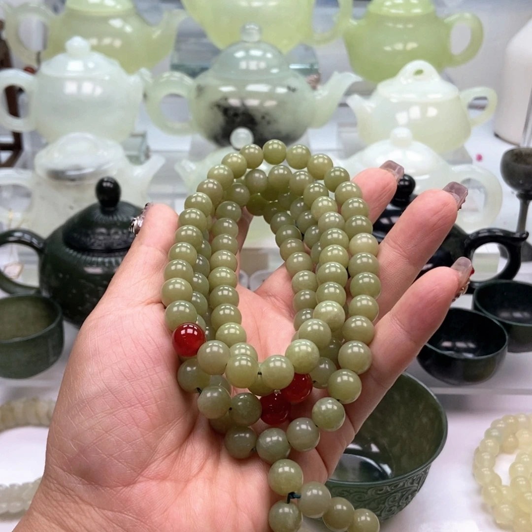 蛇纹石玉未镶嵌玉碗