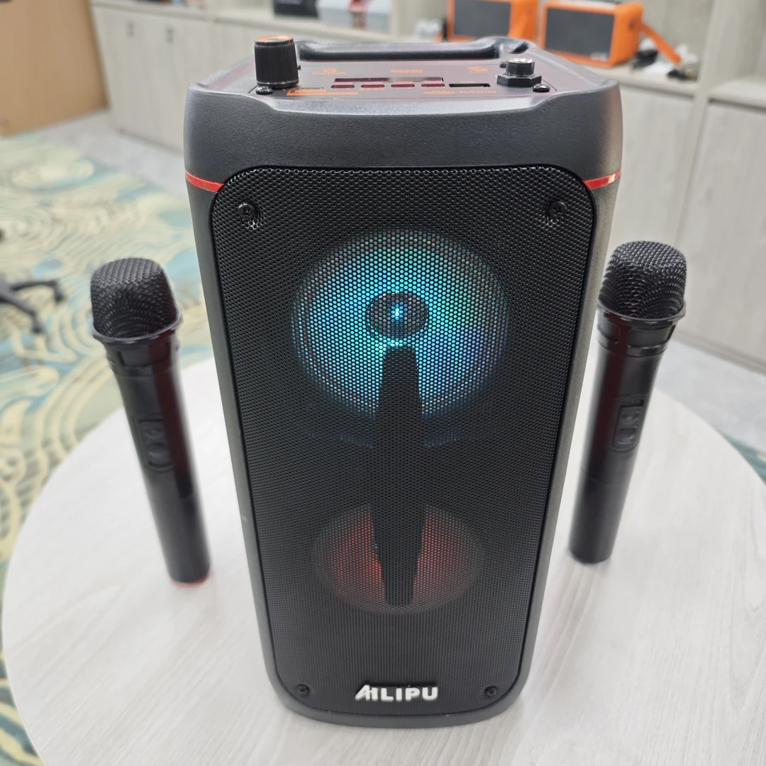 【无线双麦】M-4Q音箱K歌手提低音炮便携式双喇叭广场舞音响