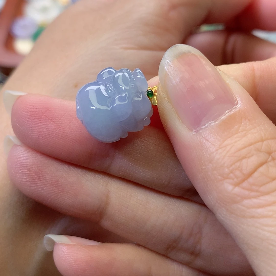 【闪购商品】吊坠(赠链)18K金镶嵌翡翠