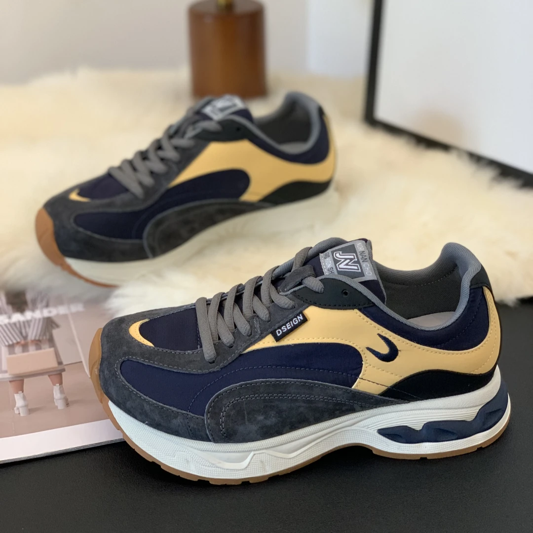 新款厚底爆款显脚小老爹鞋女2025年秋季复古时尚学生高级感运动鞋