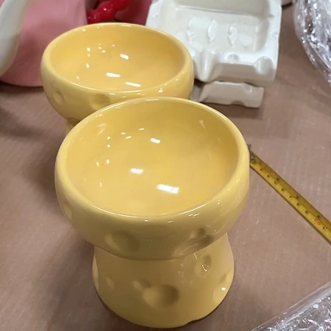 微瑕，不能明火，2个宠物碗有裂