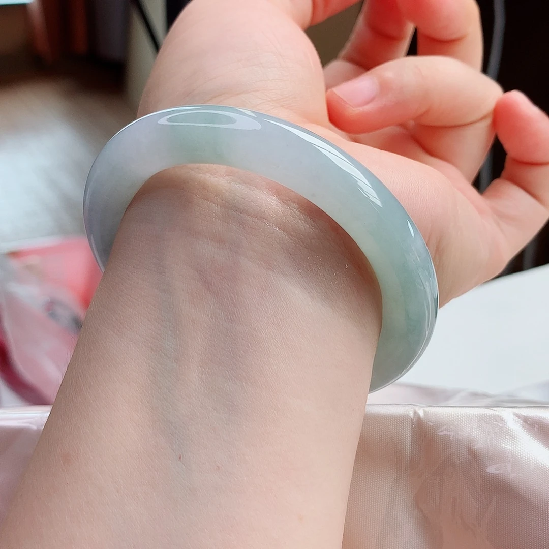 翡翠手镯未镶嵌8号-57圈口