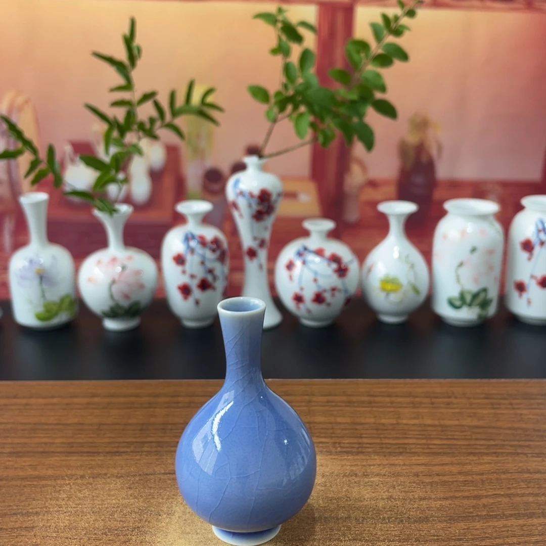 景德镇小花瓶等着你