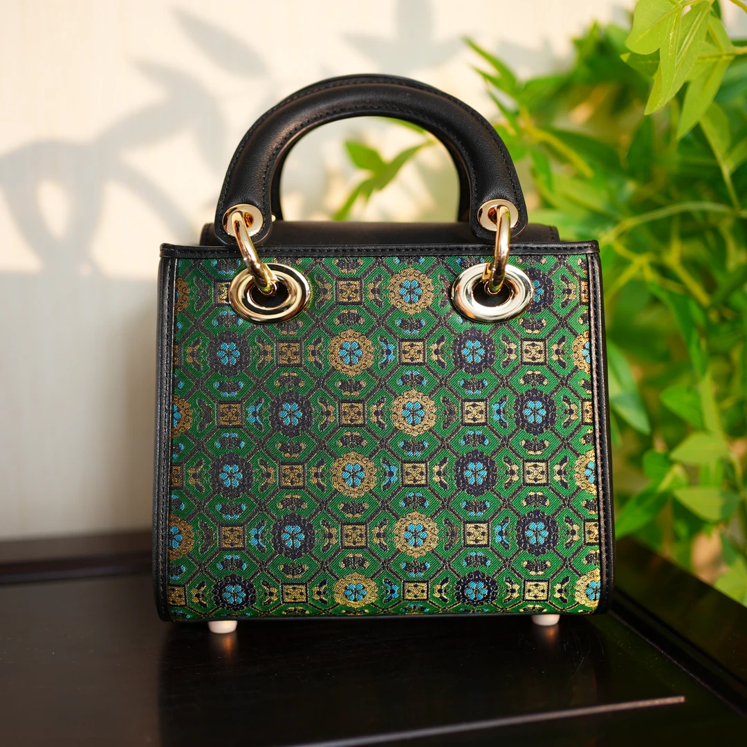 【绿色四达晕戴妃包】SJK非遗宋锦面料 尺寸20*16*11cm 牛皮材质