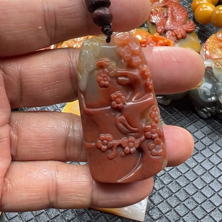 石英质玉（黄龙玉）颈饰未镶嵌6***夜