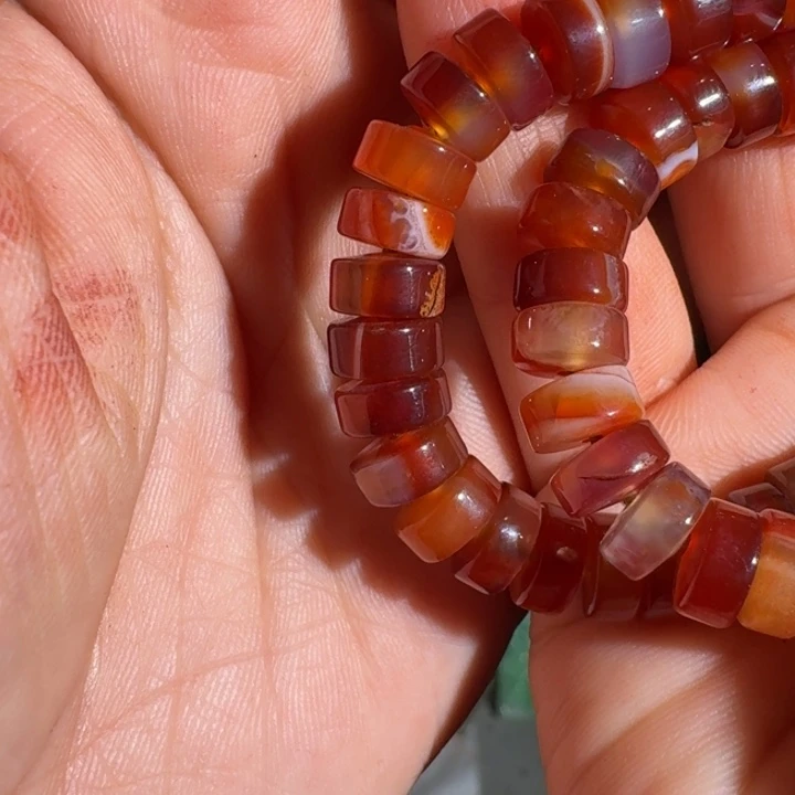 日***）玛瑙/玉髓未镶嵌颈饰