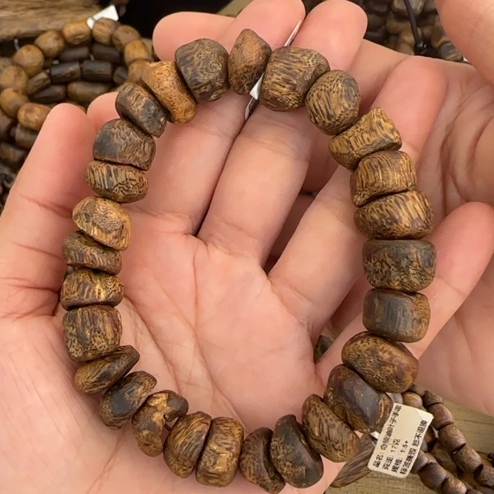 沉香手串陆河多样性发货一条卡13-22克