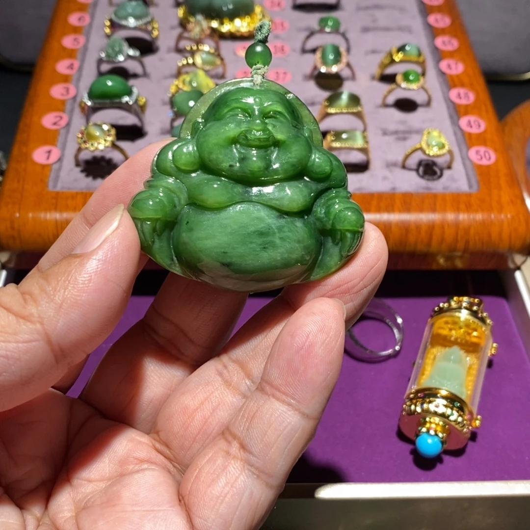 和田玉（碧玉）未镶嵌颈饰