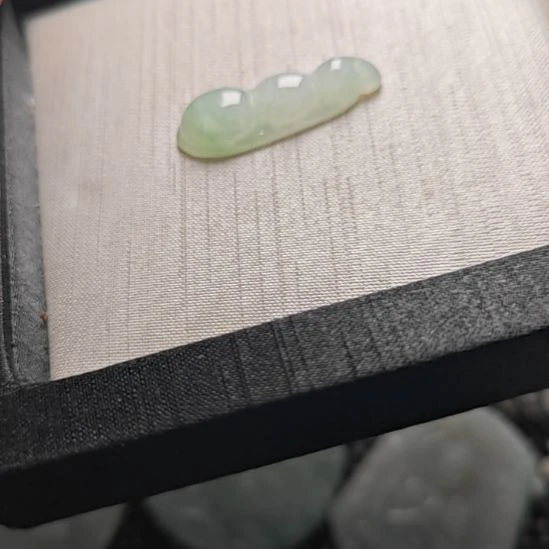 翡翠未镶嵌颈饰天然翡翠吊坠