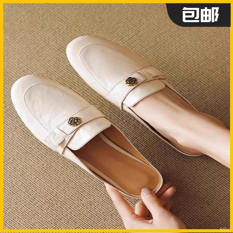 复古英伦风小皮鞋女平底单鞋2025新款一脚蹬懒人米白色乐福鞋显瘦