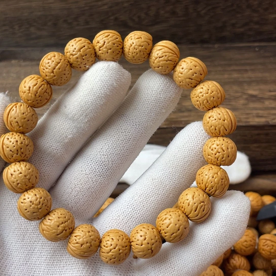 吊坠桃核峰*精品金丹