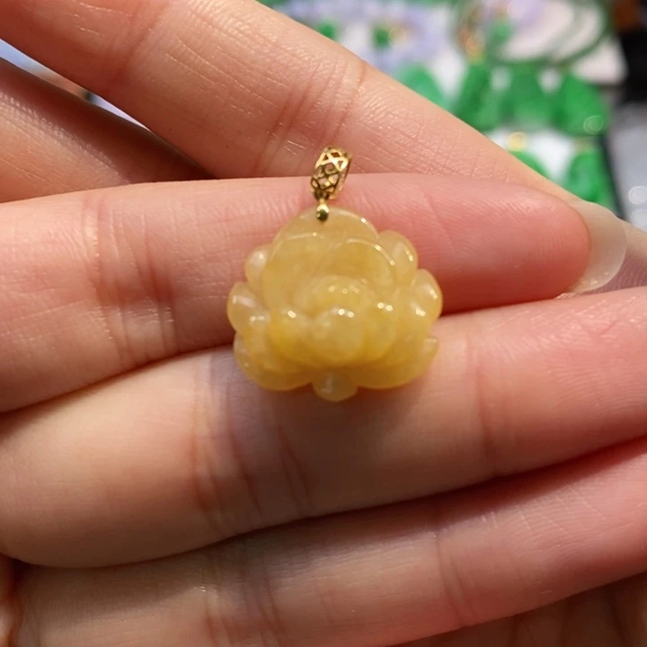 颈饰未镶嵌翡翠吊坠