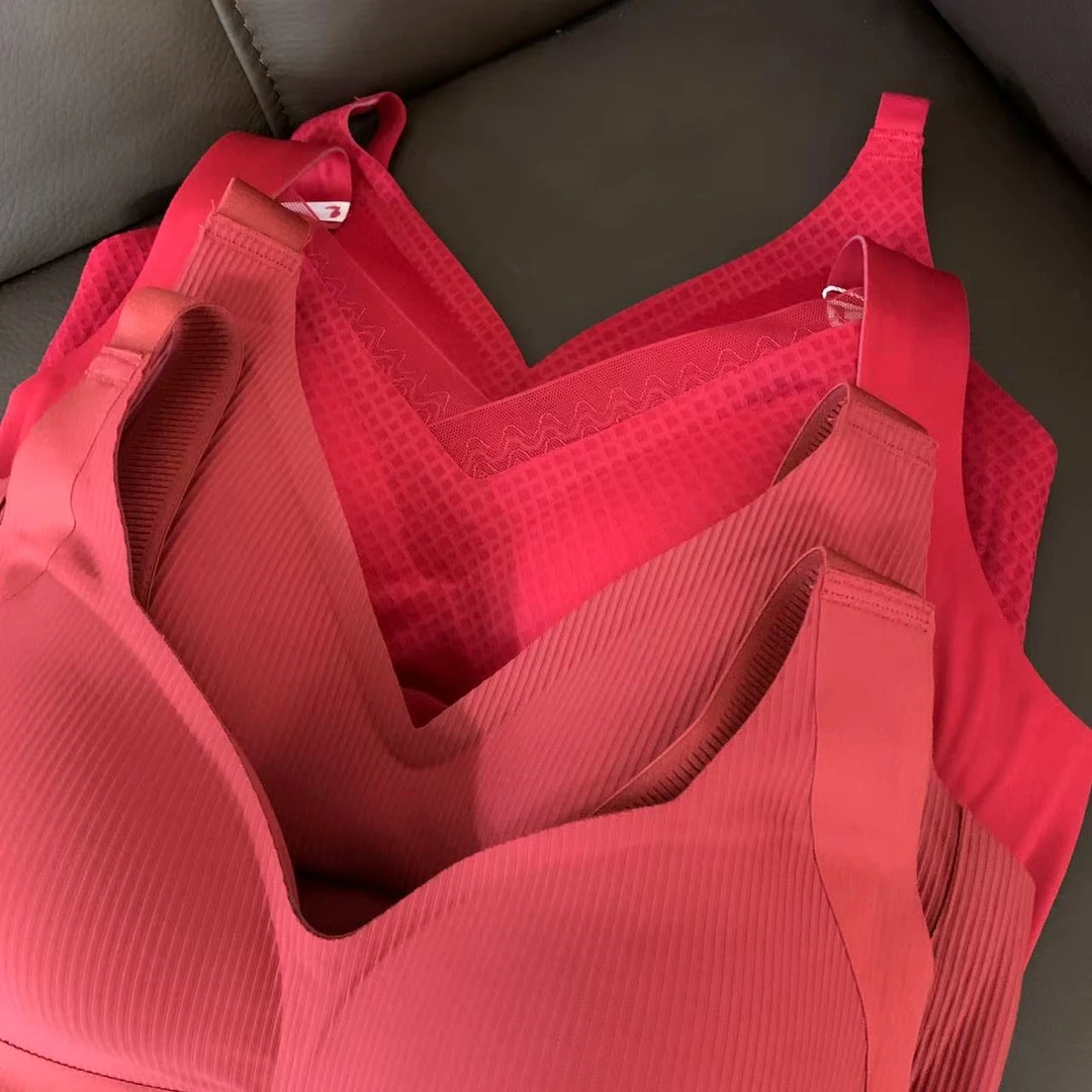 8772号327#云感系列款一体内里舒适背心+小裤子袜子三件套（预）