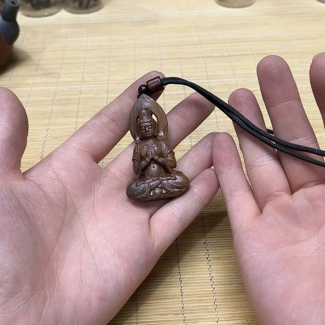 滴血莲花菩提吊坠