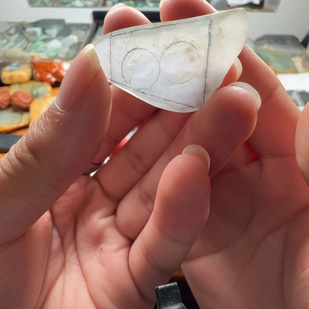 定制翡翠未镶嵌材料