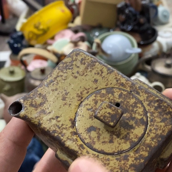 陶瓷艺术品及陶瓷壶