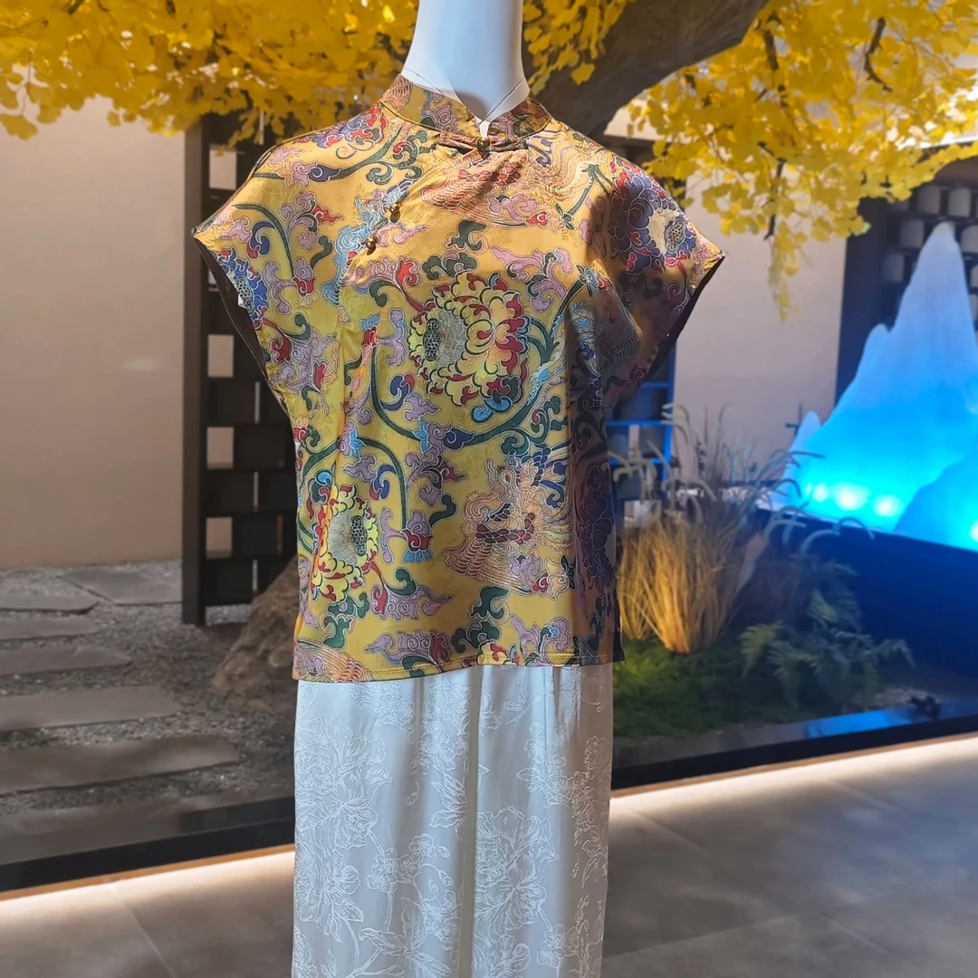 【纤凝】夏季2025新款上衣小衫新中式女装国风立领提花气质短袖衬衫